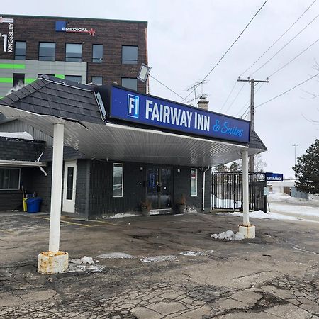 Fairway Inn & Suites Kitchener Eksteriør billede